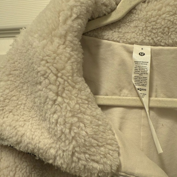Lululemon Cinchable Fleece Zip Up Jacket - Picture 4 of 6